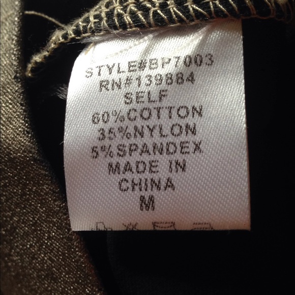 Gold Fashion Nova moto leggings - Picture 5 of 6